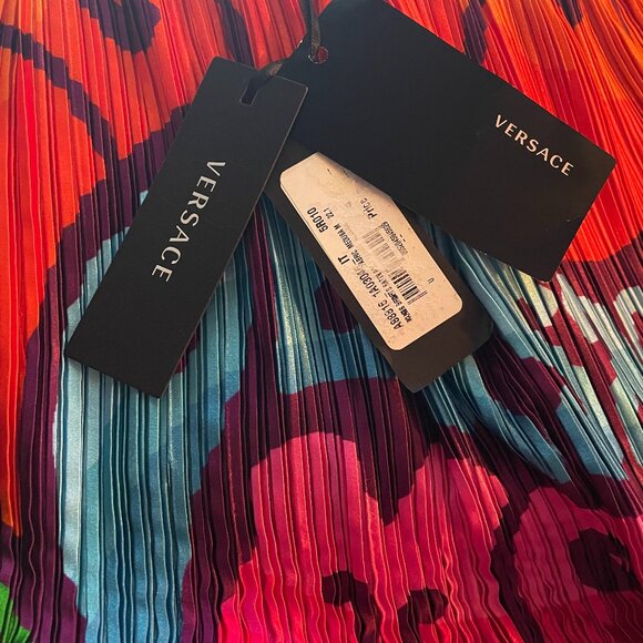 Versace Culottes - NEVER WORN WITH TAGS - Picture 2 of 2